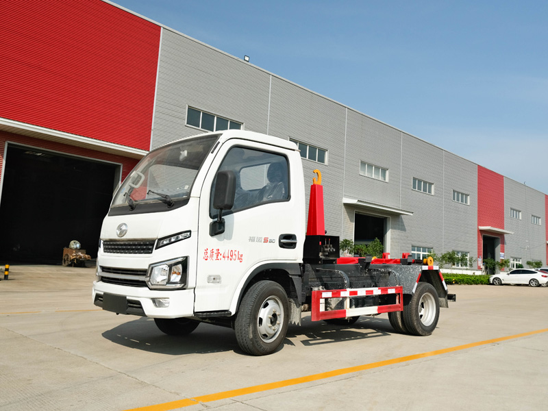 RLQ5043ZXXSH6跃进勾臂垃圾车