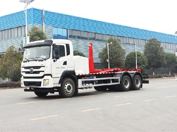 比亚迪T9纯电动勾臂垃圾车