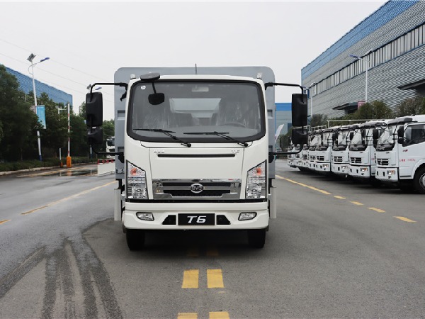 比亚迪T6密闭式桶装垃圾车