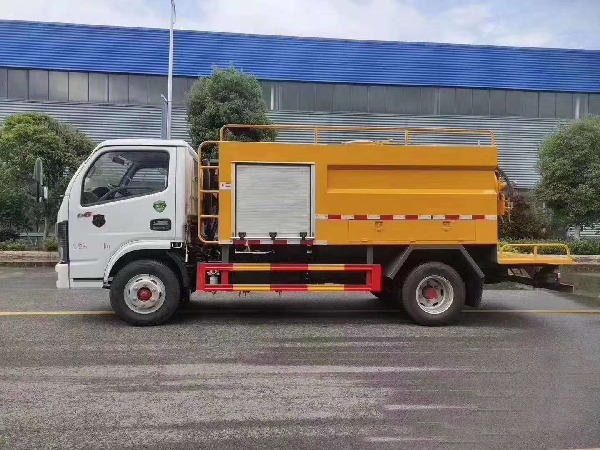 国六·蓝牌东风高压清洗车